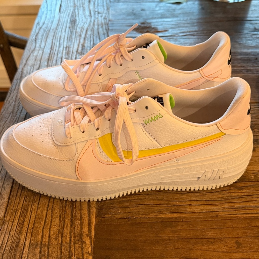 Nike Air Force 1 White and Yellow Sneakers - Picture 2 of 5